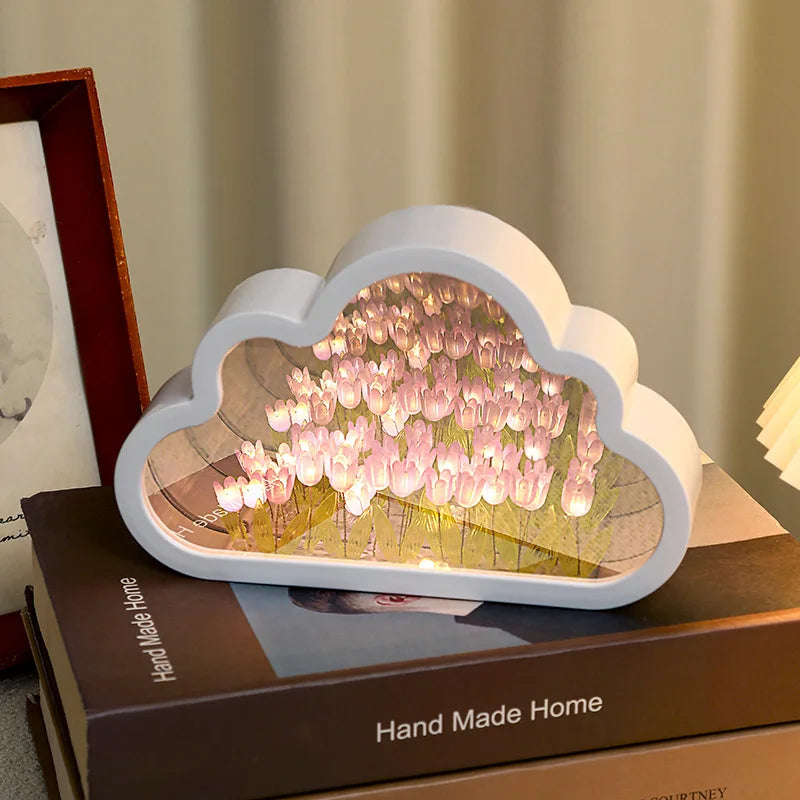 Clouds Tulip Lamp